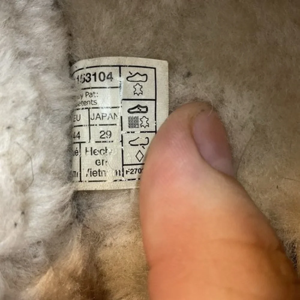 UGG classic slip